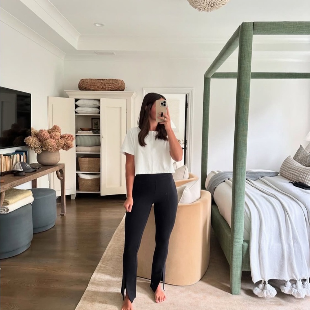 ALO AIRBRUSH 7/8 HIGH WAIST FLUTTER LEGGING